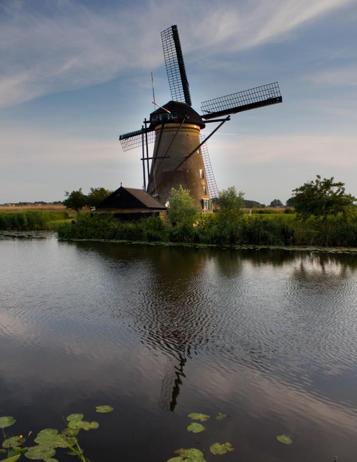 La Nostra Casa Bed & Breakfast Alblasserdam Bagian luar foto