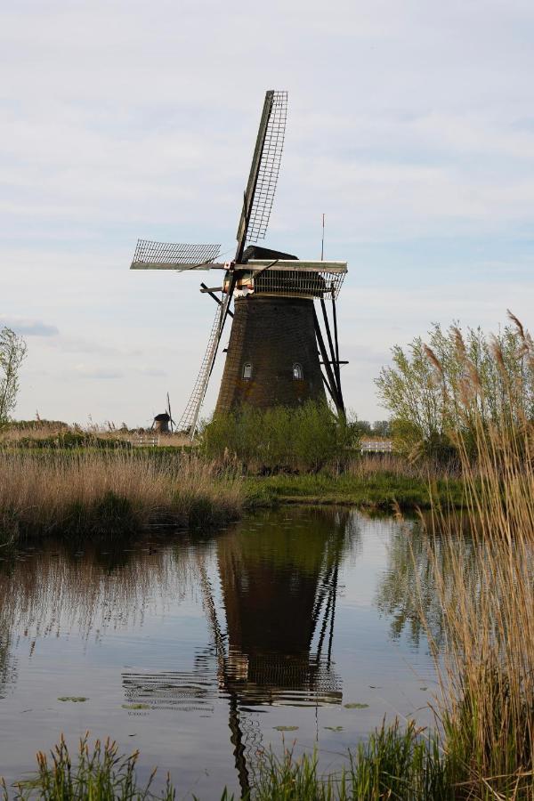 La Nostra Casa Bed & Breakfast Alblasserdam Bagian luar foto